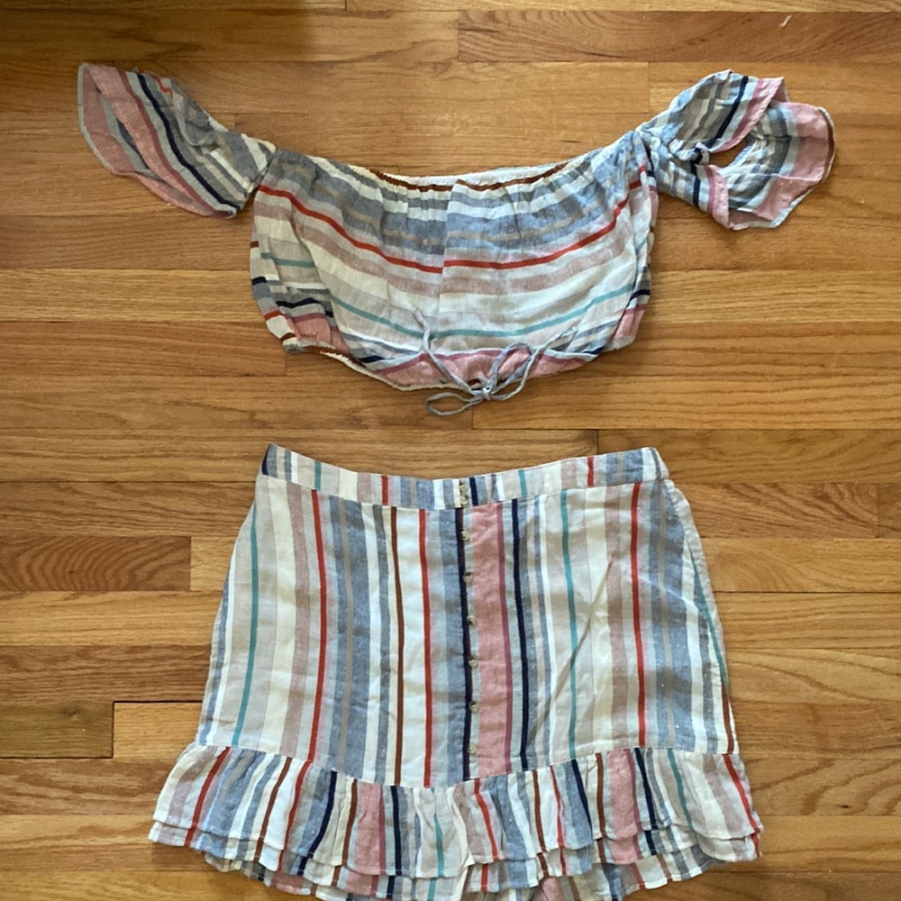 Stripped two piece set